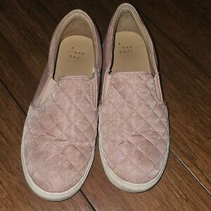 A New Day Women's Blush Quilted Slip-On Sneakers